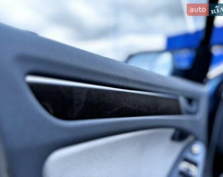 Синій Ауді А4, об'ємом двигуна 1.98 л та пробігом 151 тис. км за 13600 $, фото 26 на Automoto.ua