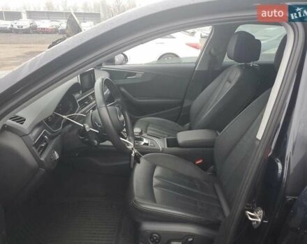 Синий Ауди А4, объемом двигателя 2 л и пробегом 61 тыс. км за 8700 $, фото 6 на Automoto.ua