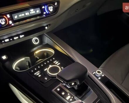 Ауди А4 2017 в Киеве на Automoto.ua Синий Ауди А4, объемом двигателя 1.98 л и пробегом 121 тыс. км за 20900 $, фото 31 на Automoto.ua
