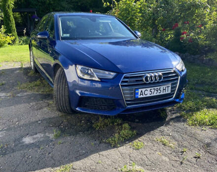 Синий Ауди А4, объемом двигателя 1.98 л и пробегом 120 тыс. км за 17800 $, фото 2 на Automoto.ua