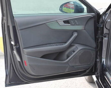 Ауді А4 2018 у Львові на Automoto.ua Синій Ауді А4, об'ємом двигуна 1.98 л та пробігом 150 тис. км за 16300 $, фото 22 на Automoto.ua