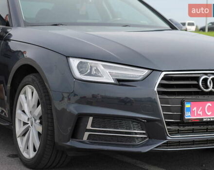 Ауді А4 2018 у Львові на Automoto.ua Синій Ауді А4, об'ємом двигуна 1.98 л та пробігом 150 тис. км за 16300 $, фото 50 на Automoto.ua