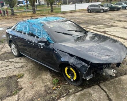 Синий Ауди А4, объемом двигателя 2 л и пробегом 108 тыс. км за 6000 $, фото 4 на Automoto.ua