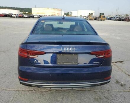 Синий Ауди А4, объемом двигателя 2 л и пробегом 61 тыс. км за 5000 $, фото 4 на Automoto.ua
