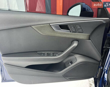 Синій Ауді А4, об'ємом двигуна 2 л та пробігом 142 тис. км за 18999 $, фото 14 на Automoto.ua