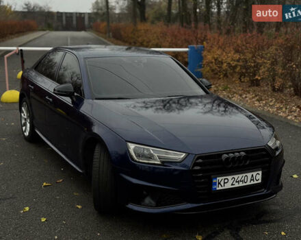 Синий Ауди А4, объемом двигателя 1.98 л и пробегом 121 тыс. км за 22700 $, фото 4 на Automoto.ua