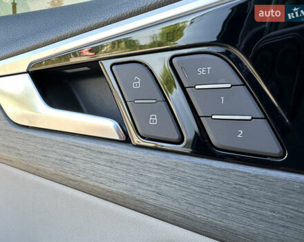 Синій Ауді А4, об'ємом двигуна 2 л та пробігом 50 тис. км за 27000 $, фото 45 на Automoto.ua