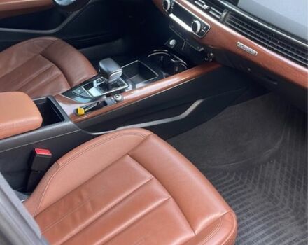 Синий Ауди А4, объемом двигателя 2 л и пробегом 32 тыс. км за 28300 $, фото 4 на Automoto.ua
