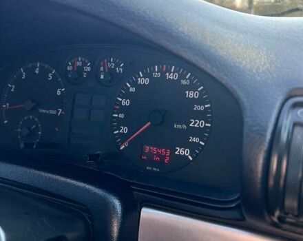 Синий Ауди А4, объемом двигателя 1.8 л и пробегом 375 тыс. км за 3100 $, фото 8 на Automoto.ua