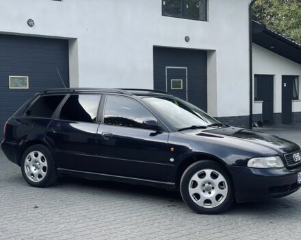 Синій Ауді А4, об'ємом двигуна 1.8 л та пробігом 434 тис. км за 3500 $, фото 2 на Automoto.ua
