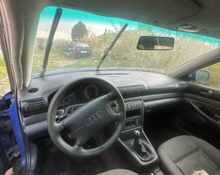 Синій Ауді А4, об'ємом двигуна 1.9 л та пробігом 238 тис. км за 1100 $, фото 6 на Automoto.ua