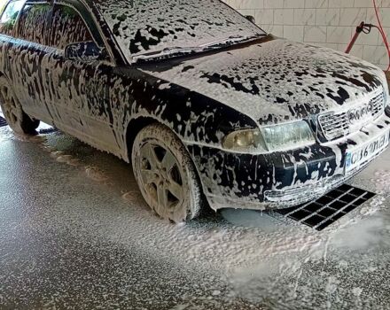 Синий Ауди А4, объемом двигателя 1.8 л и пробегом 0 тыс. км за 3450 $, фото 4 на Automoto.ua