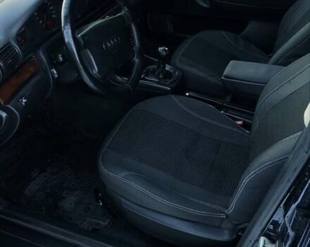 Синій Ауді А4, об'ємом двигуна 1.8 л та пробігом 554 тис. км за 2749 $, фото 20 на Automoto.ua