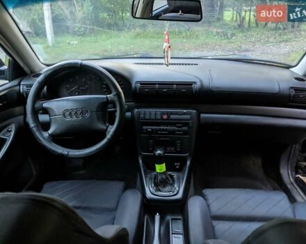 Синий Ауди А4, объемом двигателя 1.9 л и пробегом 425 тыс. км за 3000 $, фото 20 на Automoto.ua