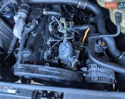 Синий Ауди А4, объемом двигателя 1.9 л и пробегом 425 тыс. км за 3000 $, фото 6 на Automoto.ua