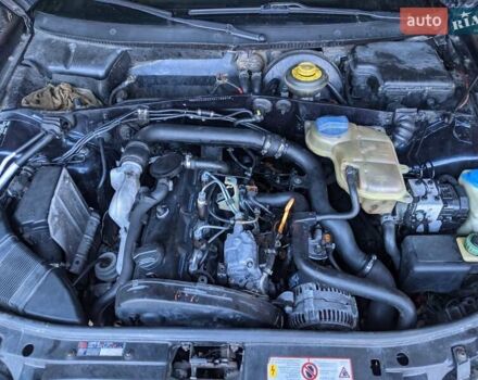 Синий Ауди А4, объемом двигателя 1.9 л и пробегом 425 тыс. км за 2550 $, фото 21 на Automoto.ua