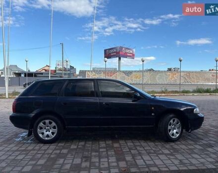 Синий Ауди А4, объемом двигателя 1.9 л и пробегом 350 тыс. км за 3350 $, фото 14 на Automoto.ua