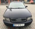 Синій Ауді А4, об'ємом двигуна 1.9 л та пробігом 329 тис. км за 4200 $, фото 19 на Automoto.ua