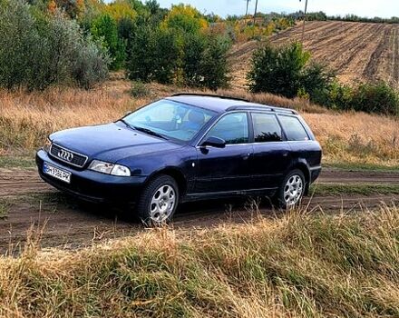 Синій Ауді А4, об'ємом двигуна 2.5 л та пробігом 239 тис. км за 4500 $, фото 11 на Automoto.ua