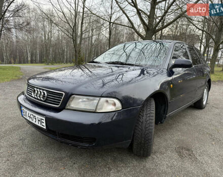 Синий Ауди А4, объемом двигателя 1.8 л и пробегом 360 тыс. км за 3900 $, фото 2 на Automoto.ua