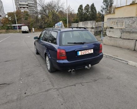 Синий Ауди А4, объемом двигателя 2 л и пробегом 250 тыс. км за 2300 $, фото 3 на Automoto.ua