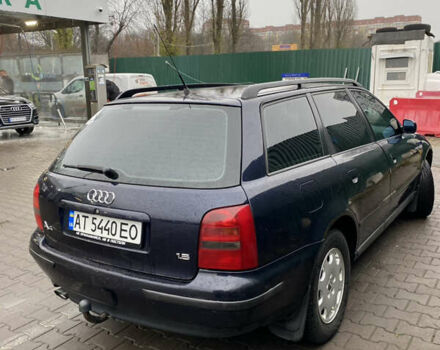 Синий Ауди А4, объемом двигателя 1.8 л и пробегом 250 тыс. км за 3700 $, фото 2 на Automoto.ua