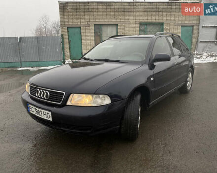 Синий Ауди А4, объемом двигателя 1.6 л и пробегом 319 тыс. км за 2999 $, фото 2 на Automoto.ua