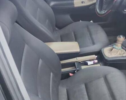 Синий Ауди А4, объемом двигателя 1.6 л и пробегом 350 тыс. км за 2500 $, фото 16 на Automoto.ua