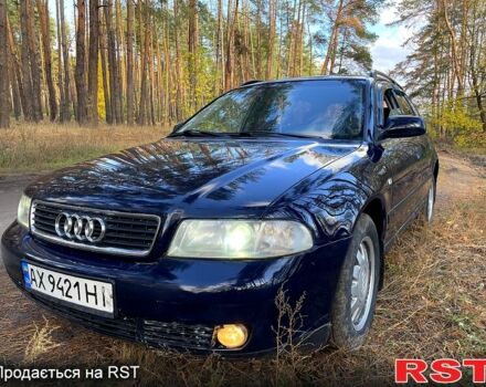 Синий Ауди А4, объемом двигателя 1.8 л и пробегом 300 тыс. км за 3600 $, фото 6 на Automoto.ua