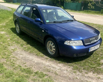 Синий Ауди А4, объемом двигателя 1.8 л и пробегом 560 тыс. км за 3900 $, фото 8 на Automoto.ua