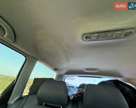 Синий Ауди А4, объемом двигателя 2.5 л и пробегом 320 тыс. км за 3700 $, фото 6 на Automoto.ua