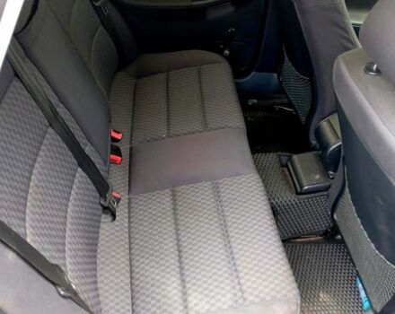 Синий Ауди А4, объемом двигателя 2.5 л и пробегом 236 тыс. км за 3500 $, фото 6 на Automoto.ua