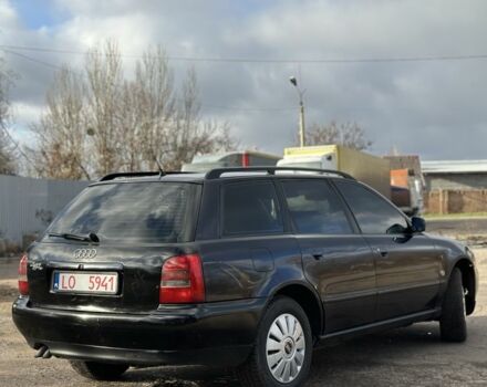 Синій Ауді А4, об'ємом двигуна 1.9 л та пробігом 475 тис. км за 2000 $, фото 3 на Automoto.ua
