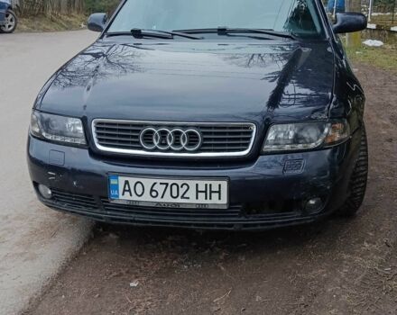 Синій Ауді А4, об'ємом двигуна 2.5 л та пробігом 260 тис. км за 3300 $, фото 2 на Automoto.ua