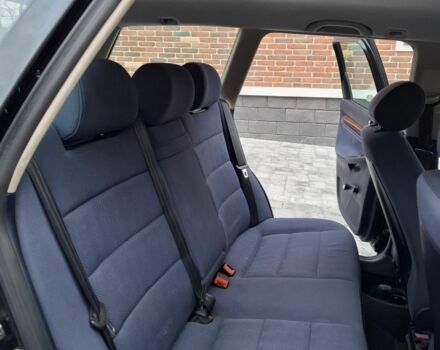 Синій Ауді А4, об'ємом двигуна 1.8 л та пробігом 196 тис. км за 4850 $, фото 11 на Automoto.ua