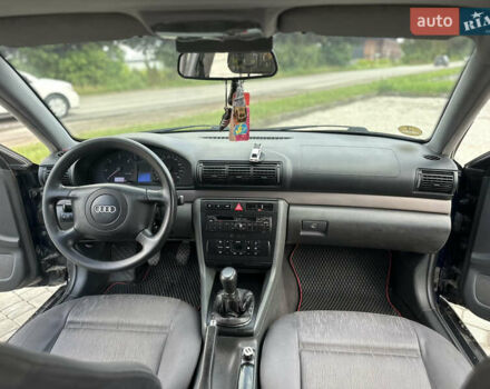 Синій Ауді А4, об'ємом двигуна 1.9 л та пробігом 320 тис. км за 4450 $, фото 9 на Automoto.ua