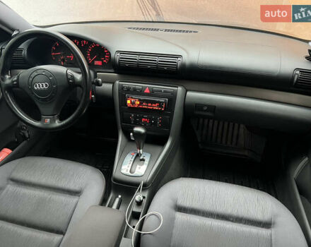 Синий Ауди А4, объемом двигателя 1.8 л и пробегом 193 тыс. км за 7777 $, фото 17 на Automoto.ua