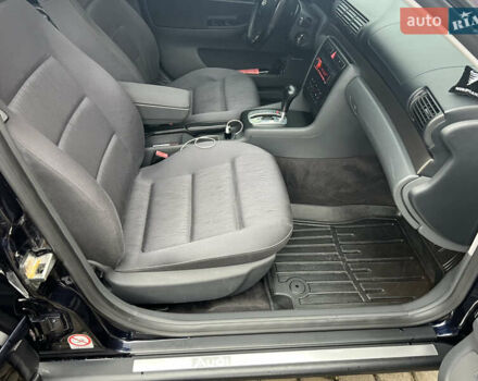 Синий Ауди А4, объемом двигателя 1.8 л и пробегом 193 тыс. км за 7777 $, фото 20 на Automoto.ua