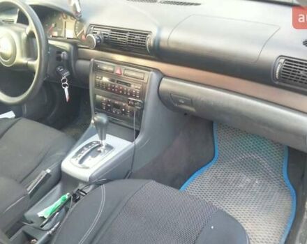 Синий Ауди А4, объемом двигателя 1.9 л и пробегом 350 тыс. км за 3900 $, фото 1 на Automoto.ua