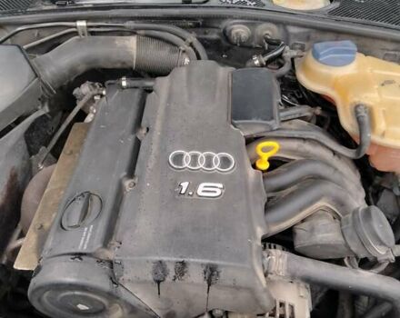Синий Ауди А4, объемом двигателя 1.6 л и пробегом 248 тыс. км за 5100 $, фото 19 на Automoto.ua