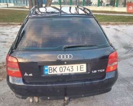 Синий Ауди А4, объемом двигателя 1.9 л и пробегом 350 тыс. км за 3900 $, фото 2 на Automoto.ua