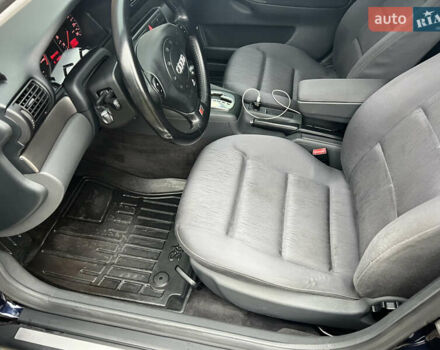 Синий Ауди А4, объемом двигателя 1.8 л и пробегом 193 тыс. км за 7777 $, фото 27 на Automoto.ua