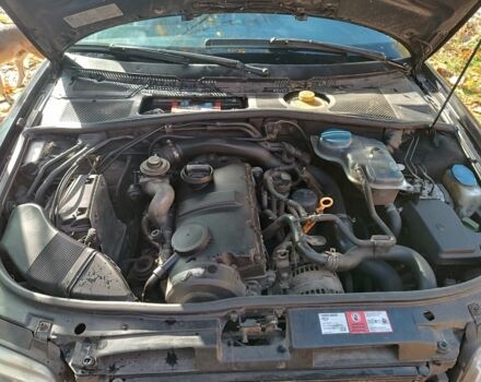 Синий Ауди А4, объемом двигателя 0 л и пробегом 424 тыс. км за 2500 $, фото 1 на Automoto.ua