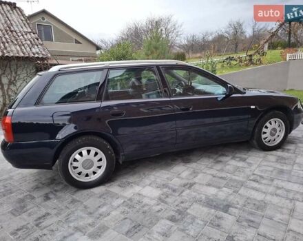 Синий Ауди А4, объемом двигателя 1.78 л и пробегом 196 тыс. км за 4850 $, фото 8 на Automoto.ua