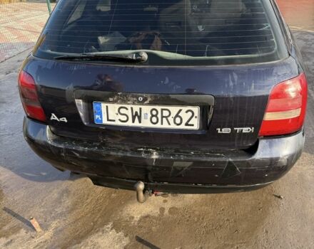 Синій Ауді А4, об'ємом двигуна 1.9 л та пробігом 350 тис. км за 2100 $, фото 3 на Automoto.ua