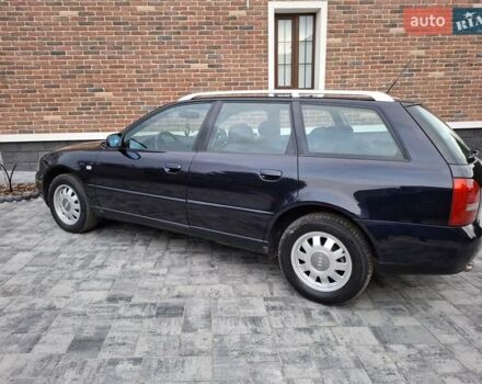 Синий Ауди А4, объемом двигателя 1.78 л и пробегом 196 тыс. км за 4850 $, фото 11 на Automoto.ua