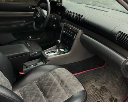 Синій Ауді А4, об'ємом двигуна 1.9 л та пробігом 545 тис. км за 3000 $, фото 7 на Automoto.ua