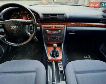 Синий Ауди А4, объемом двигателя 1.78 л и пробегом 196 тыс. км за 4850 $, фото 17 на Automoto.ua
