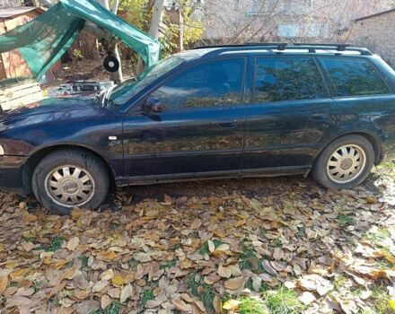 Синий Ауди А4, объемом двигателя 0 л и пробегом 424 тыс. км за 2500 $, фото 7 на Automoto.ua
