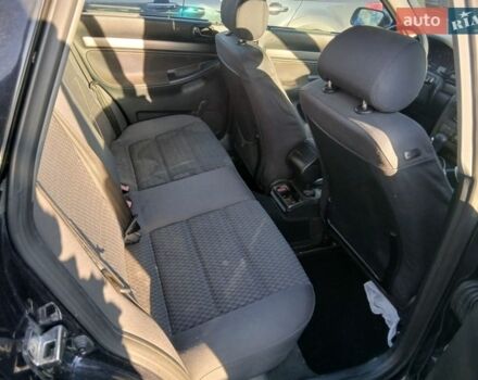 Синій Ауді А4, об'ємом двигуна 1.9 л та пробігом 428 тис. км за 3100 $, фото 6 на Automoto.ua